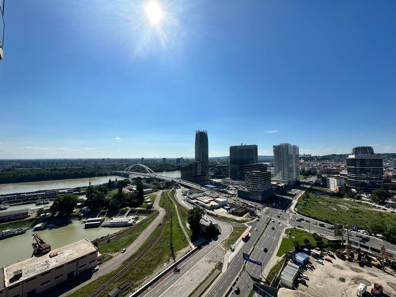 City view and parking included