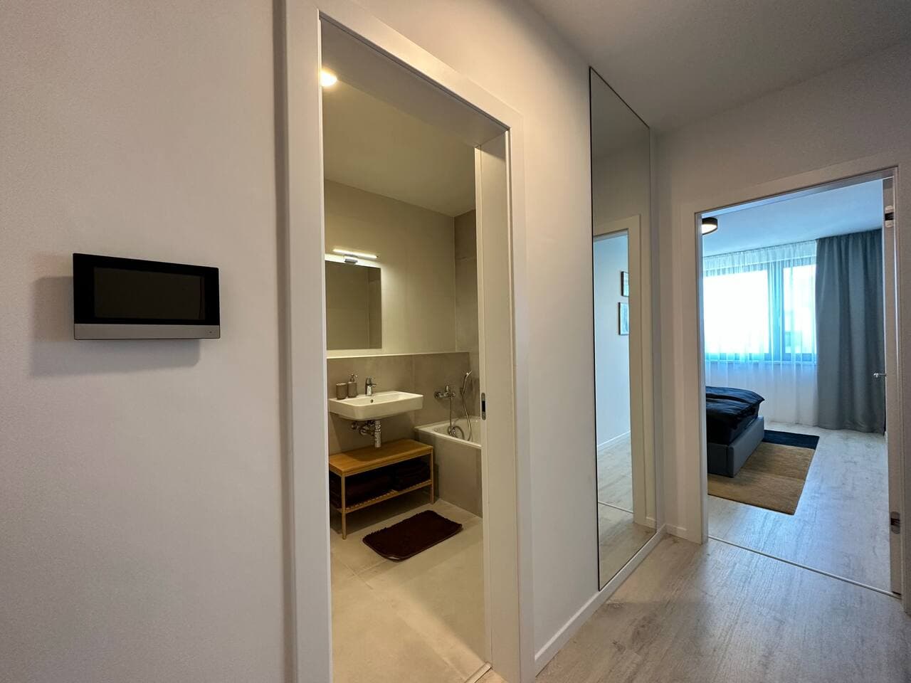 Nivy, parking, close to the city center