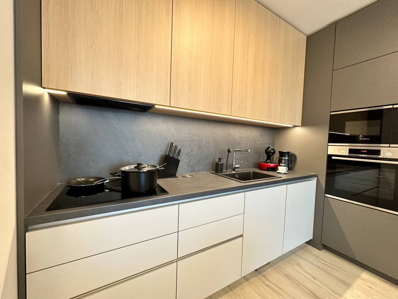 Nivy, parking, close to the city center