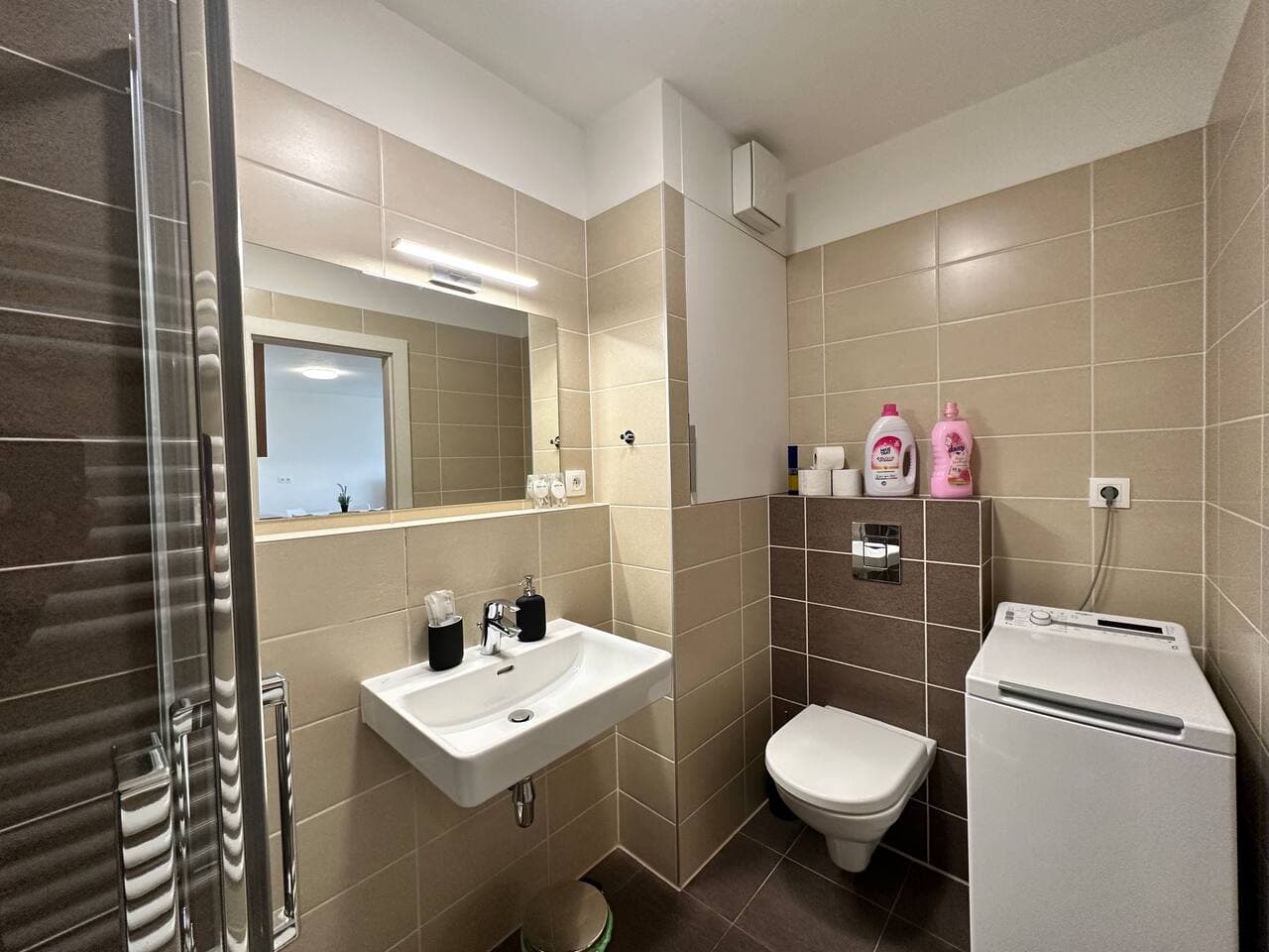 Novozariadený apartmán pri Starom moste