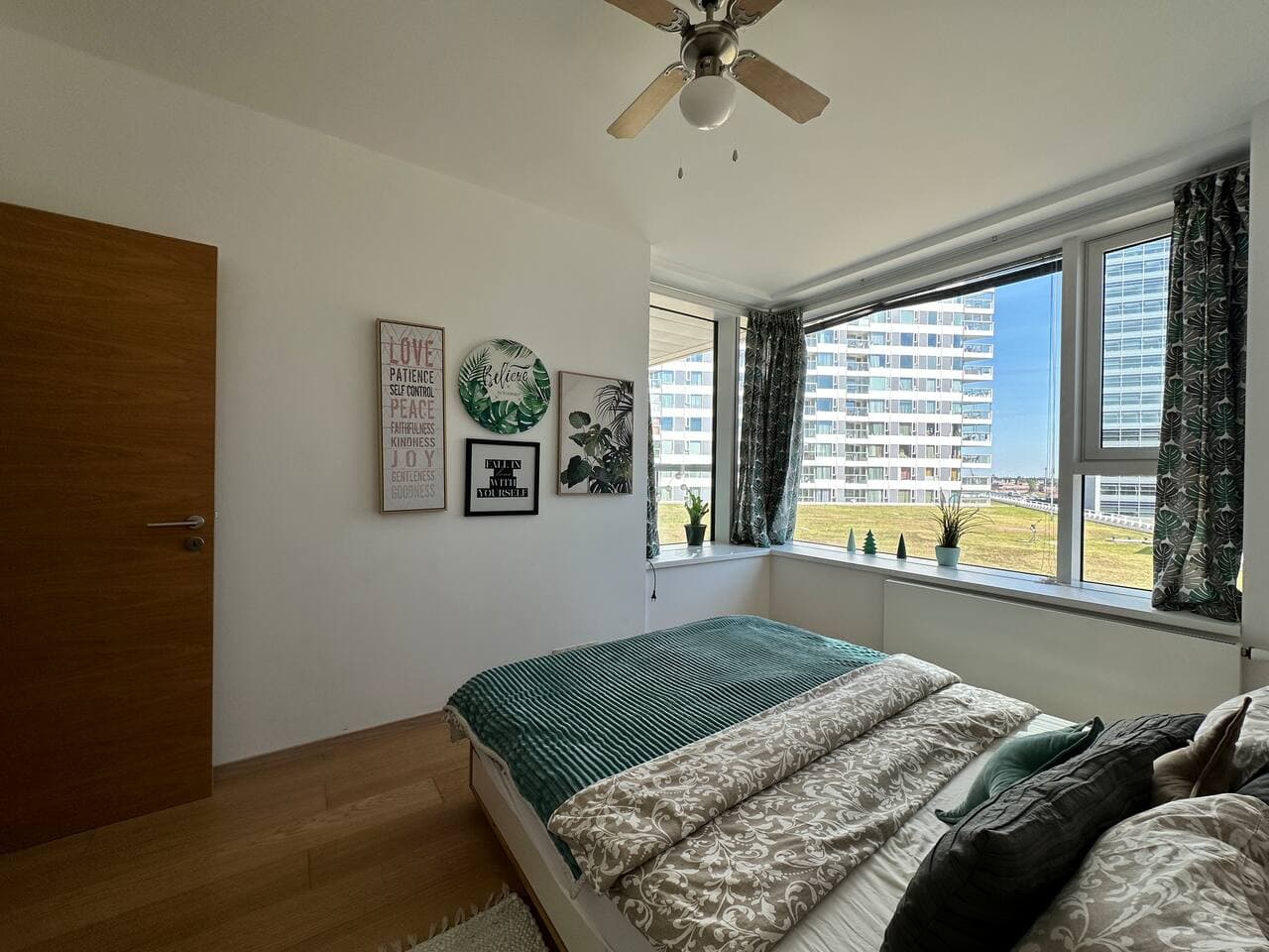 2 apartments in the DownTown