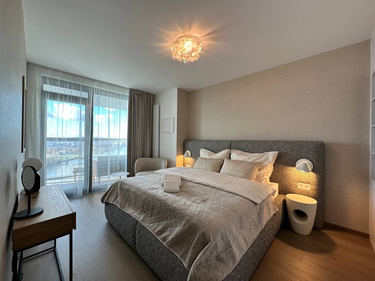 SkySuite 24 – Eurovea Tower