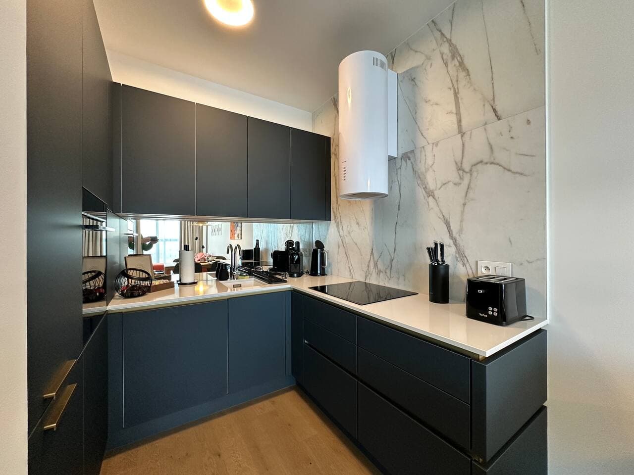 SkySuite 24 – Eurovea Tower